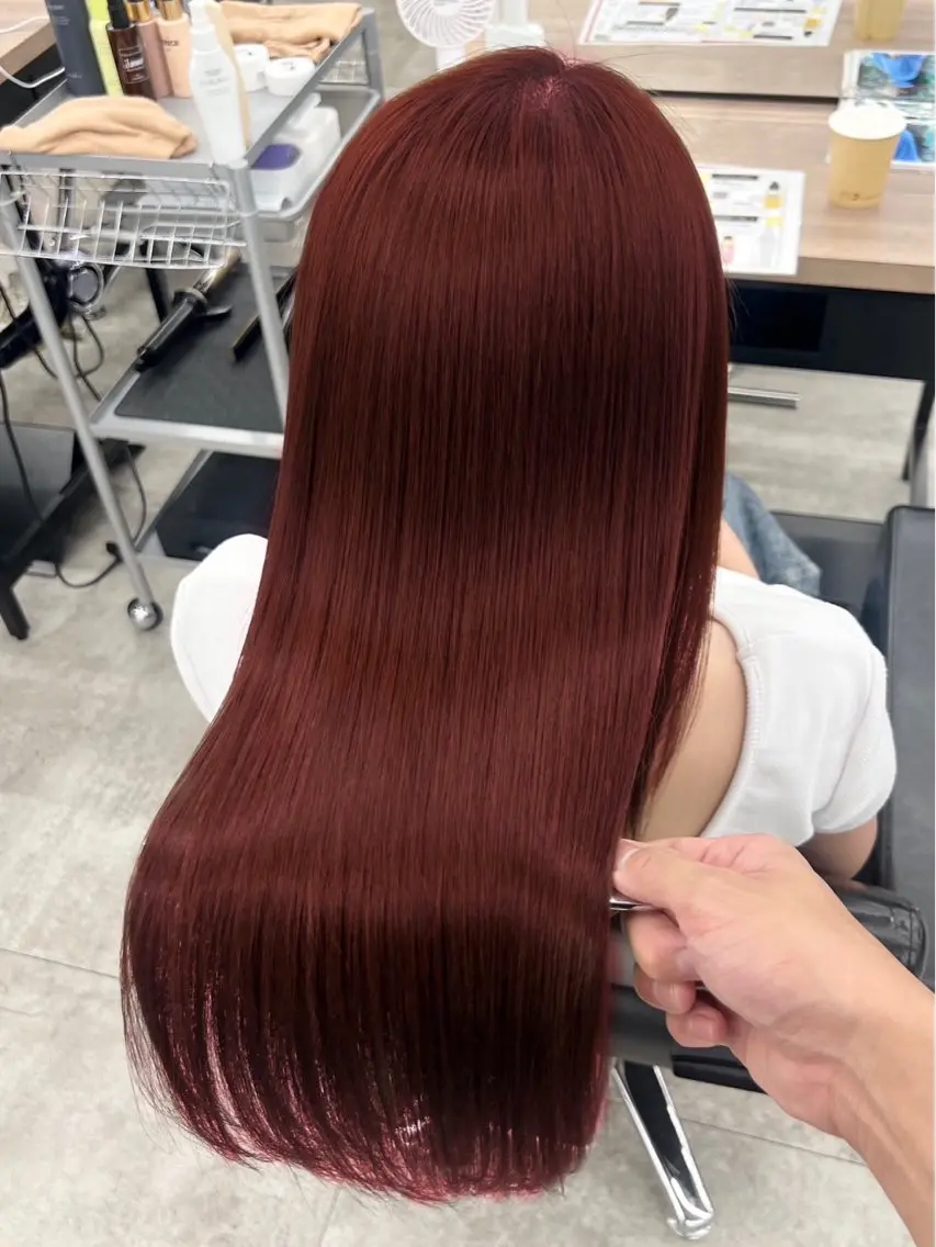 ミディアム カラー ブリーチ ダブルカラー ブリーチなしカラー レッドカラー トリートメント レイヤー🩰髪質改善 /透明感/kanaのヘアスタイル