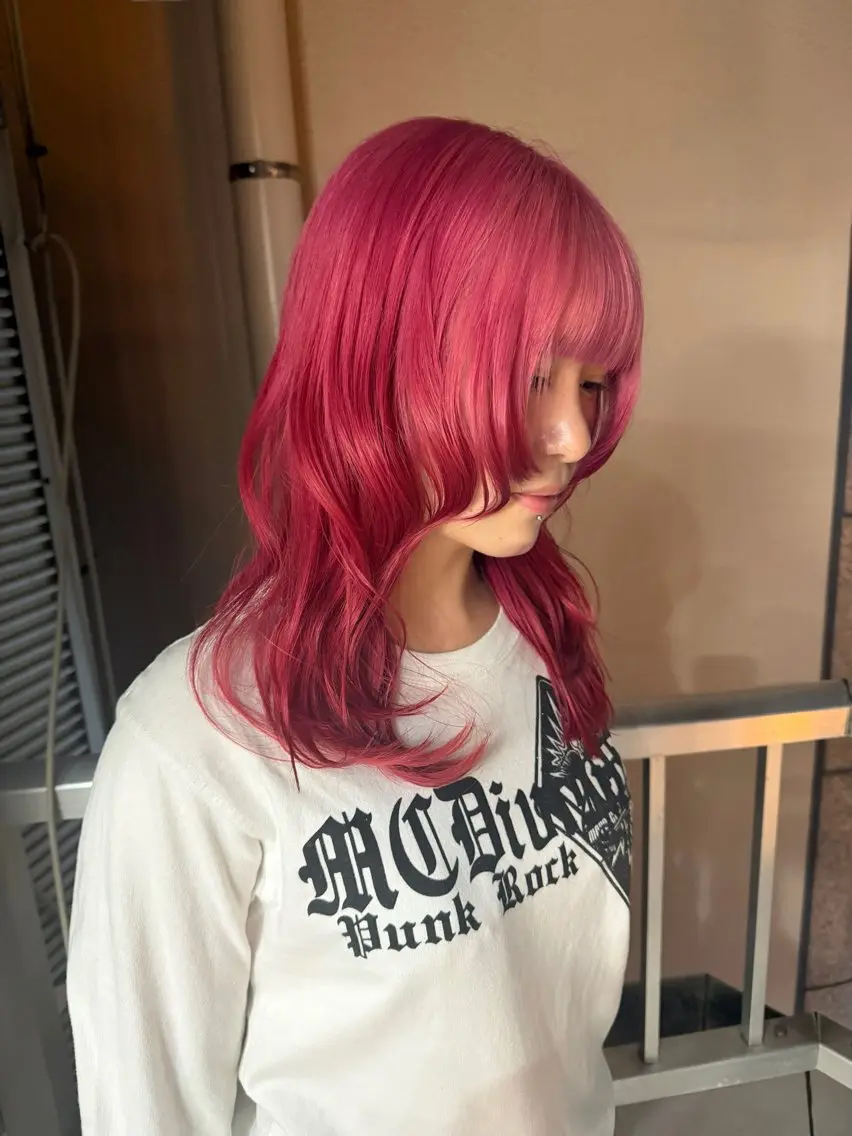 カラー ブリーチ ピンクカラー ヘアカラー aiko 池袋のヘアスタイル