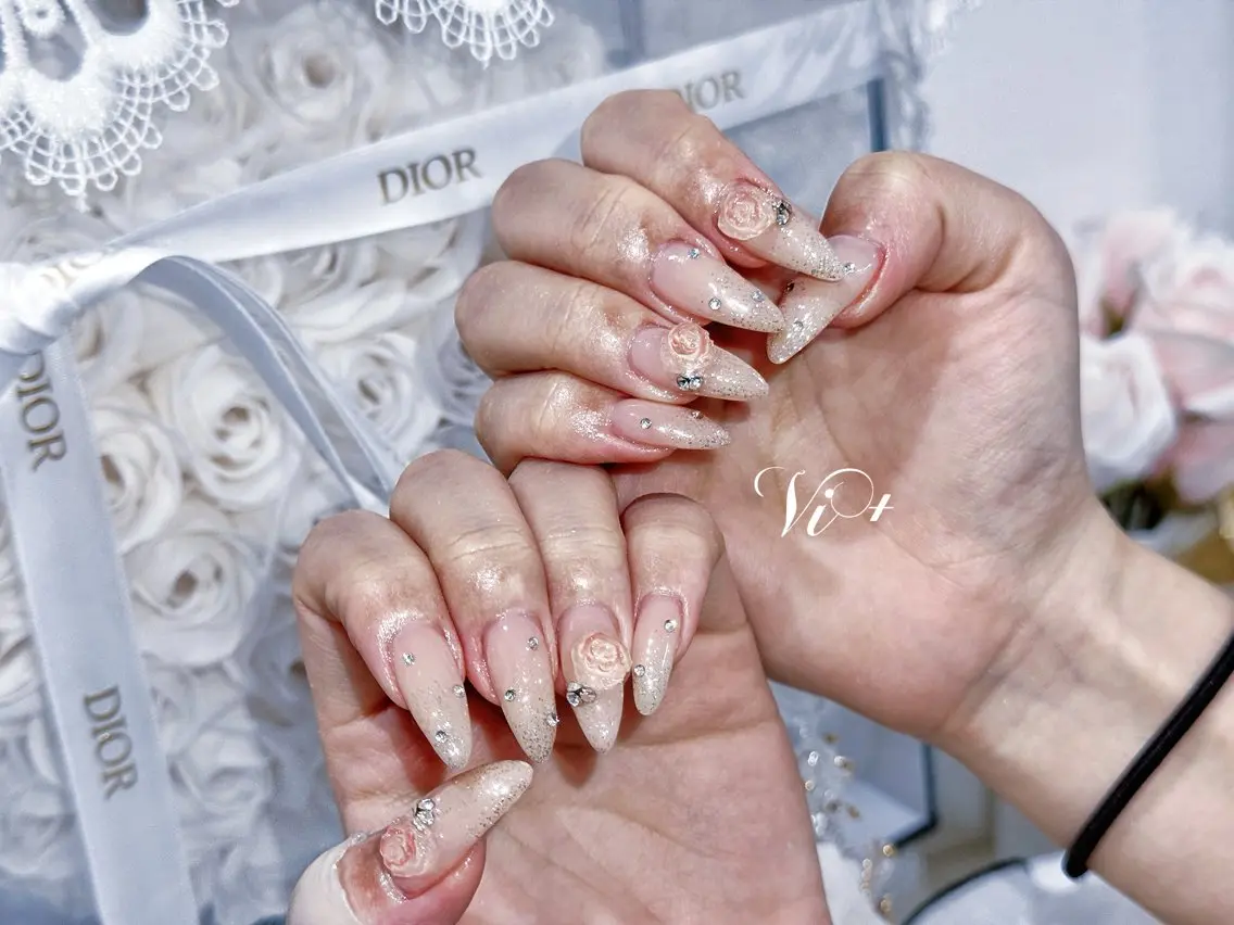 ネイル ハンドネイル ✨Nailsalon Vi+✨のネイルデザイン