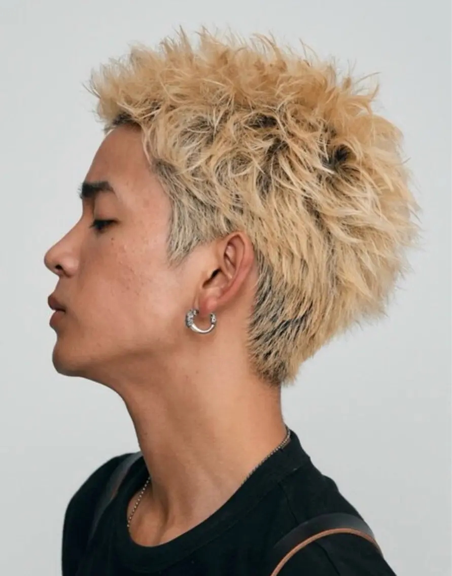 カラー ブリーチ ハイトーンカラー 学生 ヘアカラー fifth 瀬川あつきのヘアスタイル