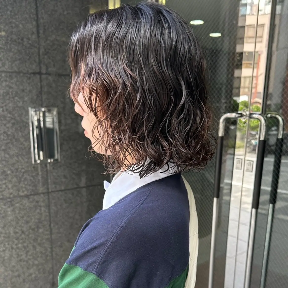 ショート パーマ 切りっぱなしボブ 前下がりボブ ボブ ウルフカット カット パーマ 髪質改善 縮毛矯正/ レイヤー/銀座/本木のヘアスタイル