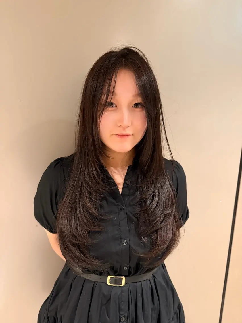 ロング カラー ヘアカラー GiseL yumaのヘアスタイル
