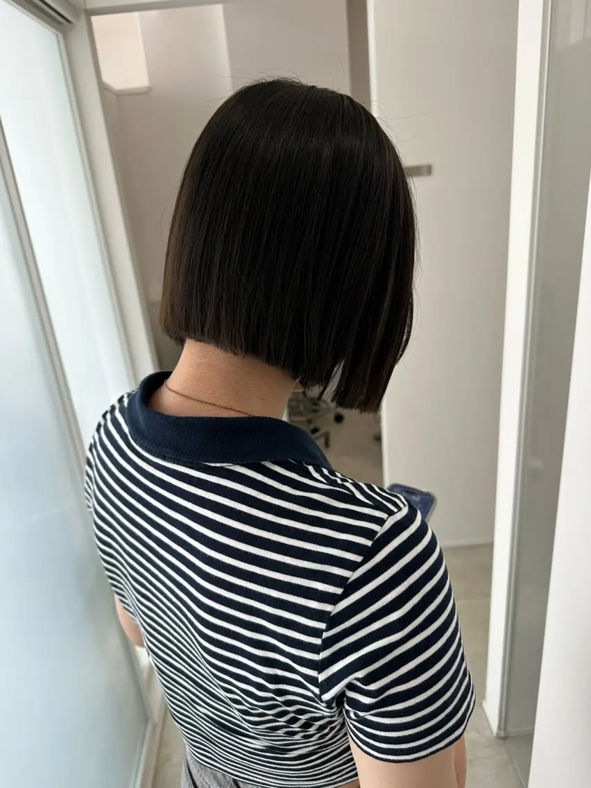 ショート カラー グレージュ ボブ カット ヘアカラー トリートメント レイヤー/ヘアセット 💐nao.のヘアスタイル