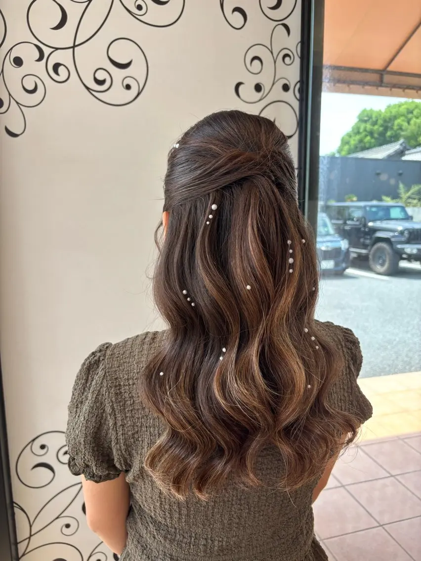 ロング ヘアアレンジ ハーフアップ 光武 歩乃果のヘアスタイル
