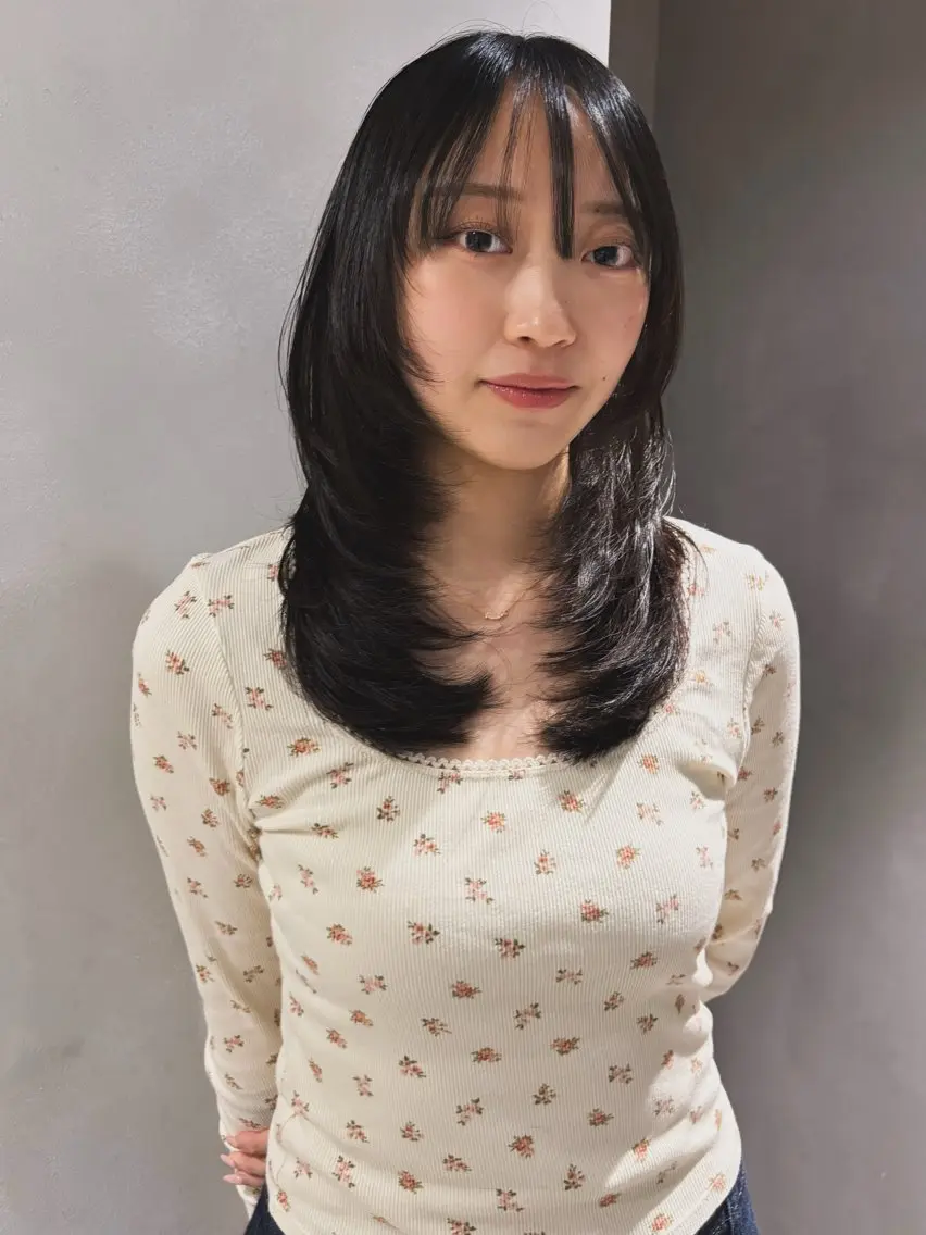 ミディアム ミディアムパーマ レイヤーカット カット 縮毛矯正 Juna✂️ レイヤー / ボブのヘアスタイル