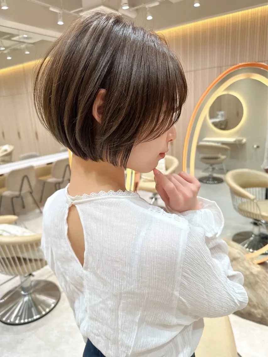 ショート カラー カット 美髪縮毛矯正✨🫧 レイヤー川村利幸のヘアスタイル