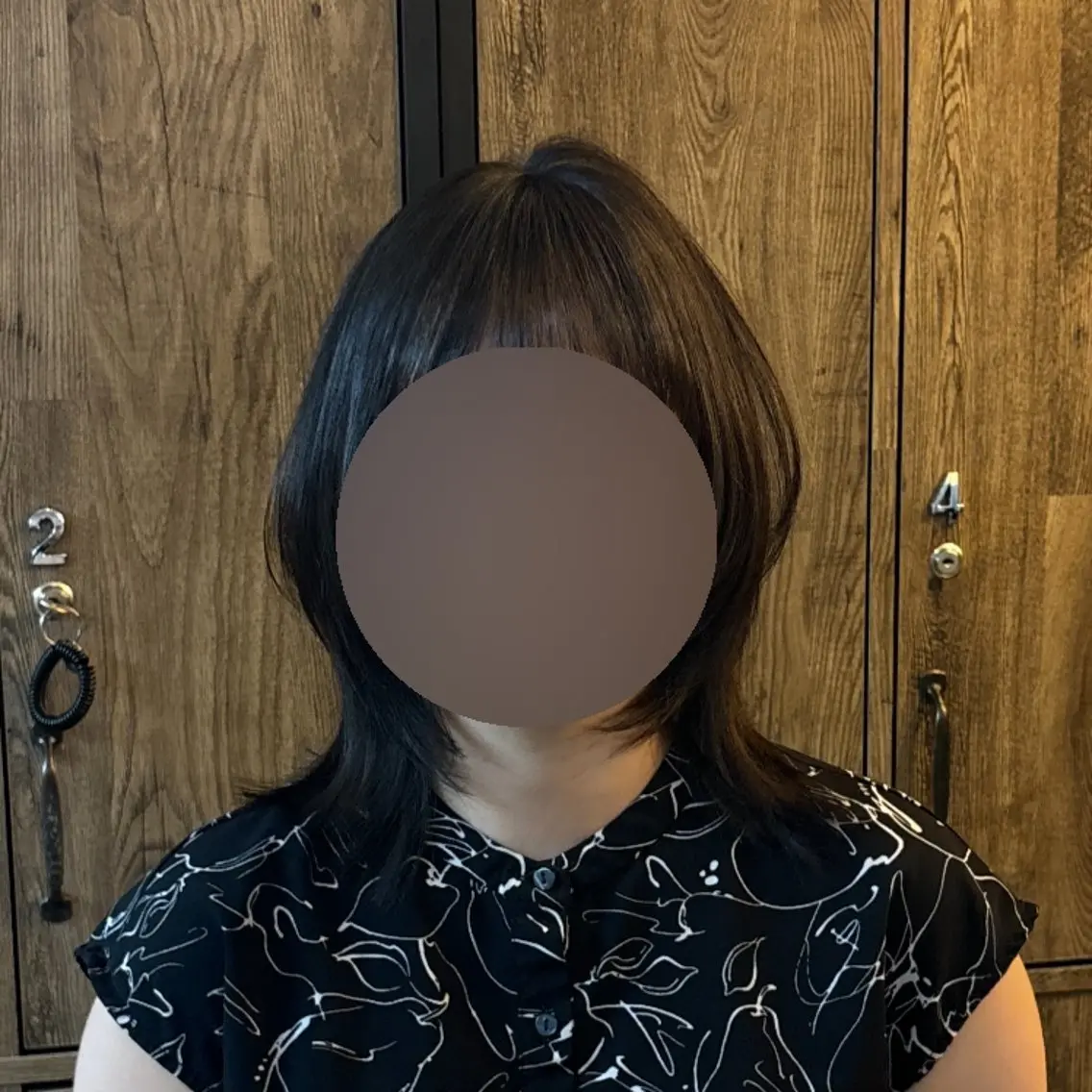 ミディアム 顔まわりレイヤー レイヤーカット ウルフカット 種田菜々🫧/ モデル募集中のヘアスタイル