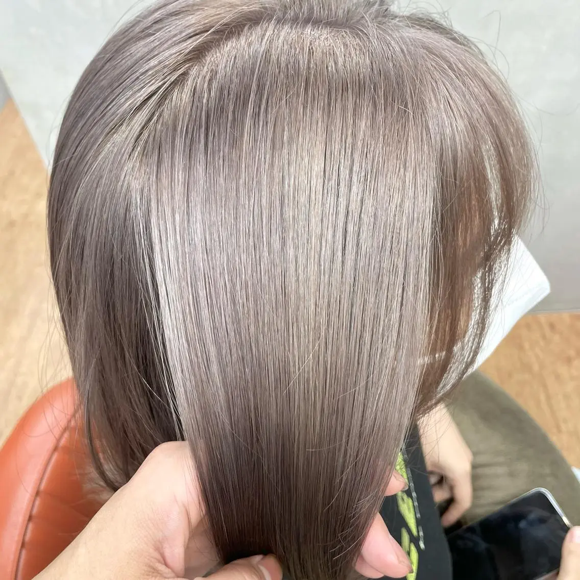 ミディアム カラー ブリーチ カット ヘアカラー 有田裕真 【ブリーチカラー】のヘアスタイル