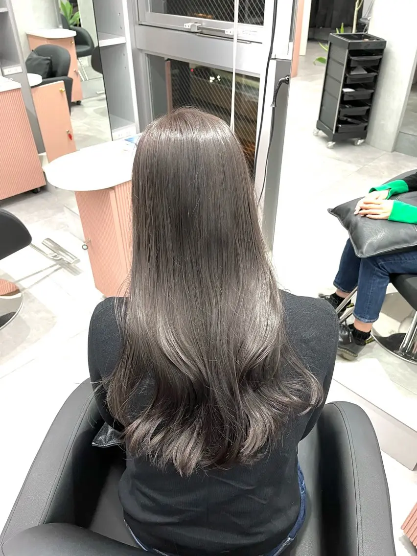 ロング 岸田 悠佑のヘアスタイル