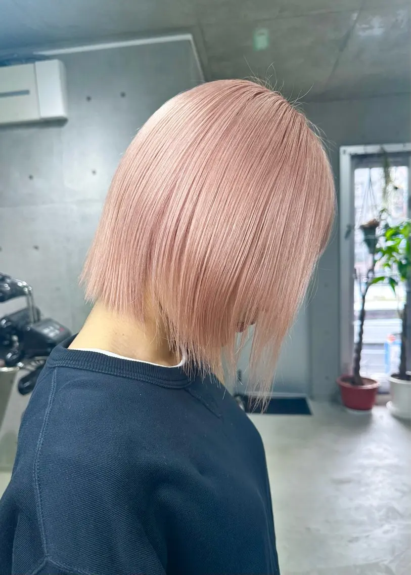 ショート カラー ブリーチ ハイトーンカラー ピンクカラー ホワイトピンク ボブ Kazu 🌠名古屋 ハイトーン/レイヤーのヘアスタイル