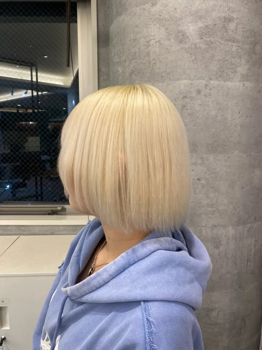 ❤️🔥リタッチしたい方向け❤️🔥【ブリーチリタッチのみ➕ケアブリーチ➕トリートメントの写真