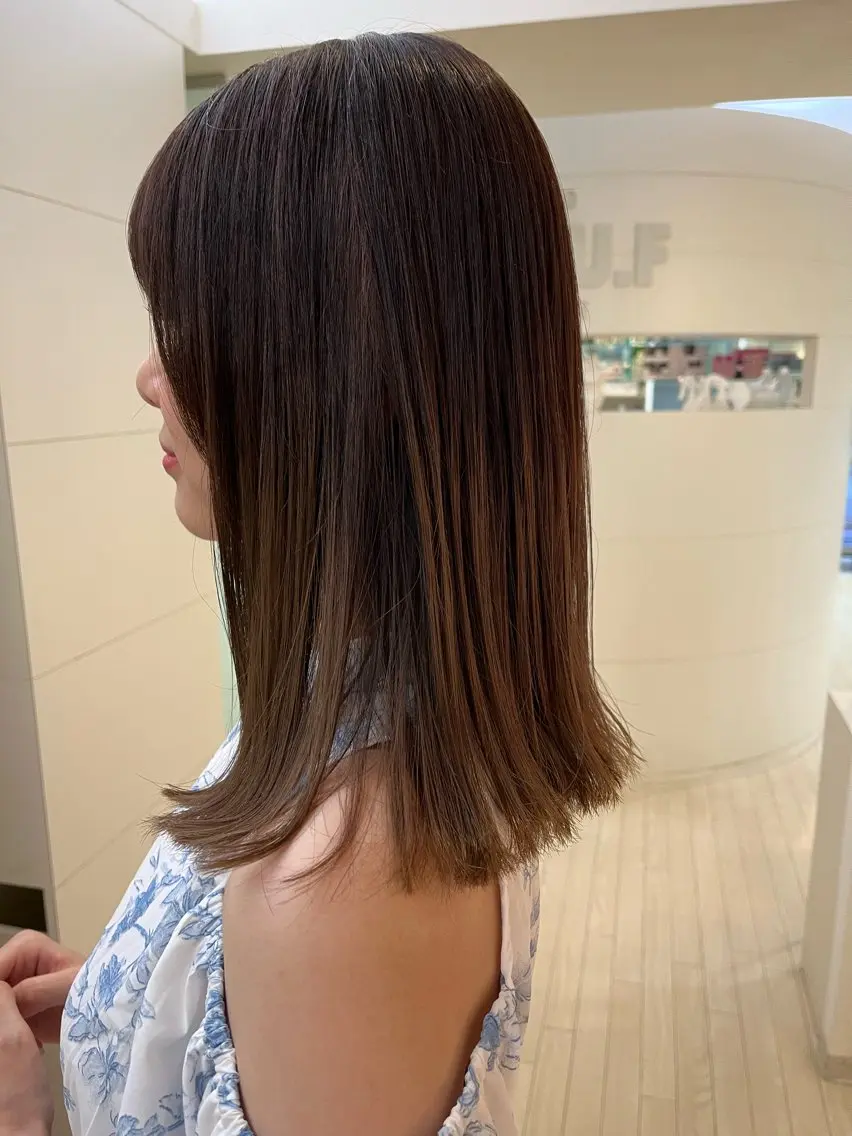 セミロング カット ヘアカラー 神崎 一洋のヘアスタイル