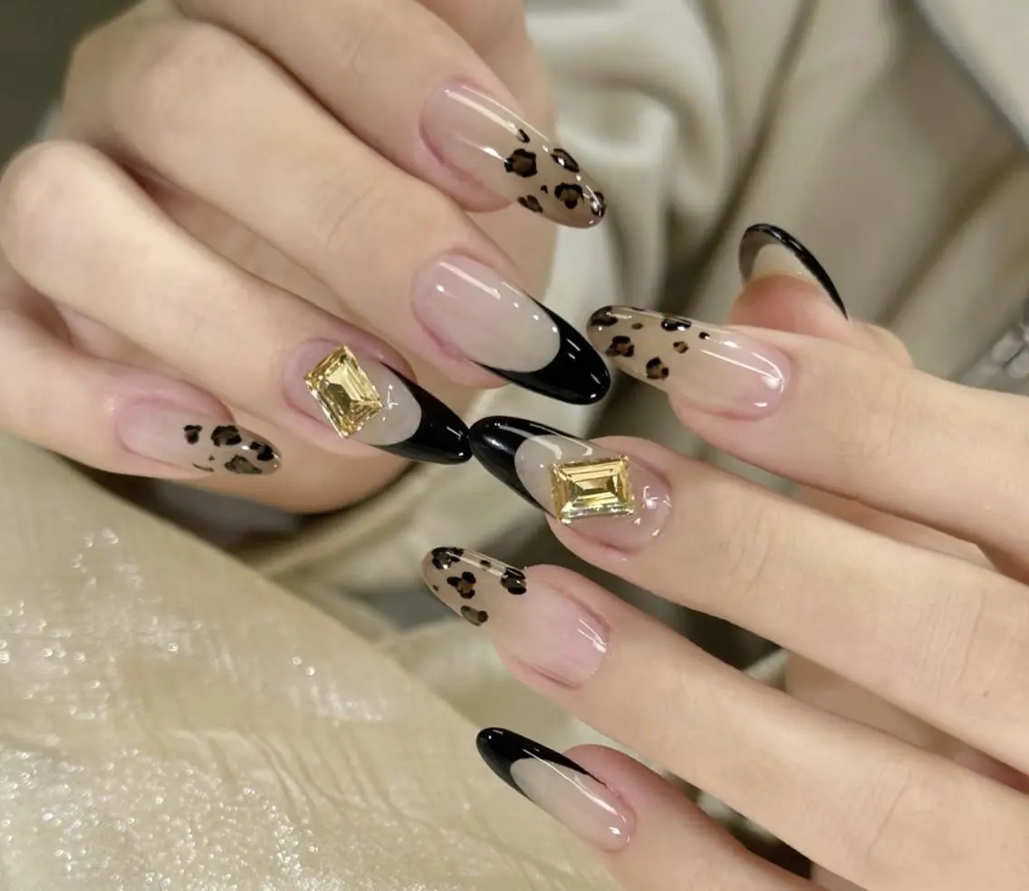 ネイル ハンドネイル she’s nailのネイルデザイン