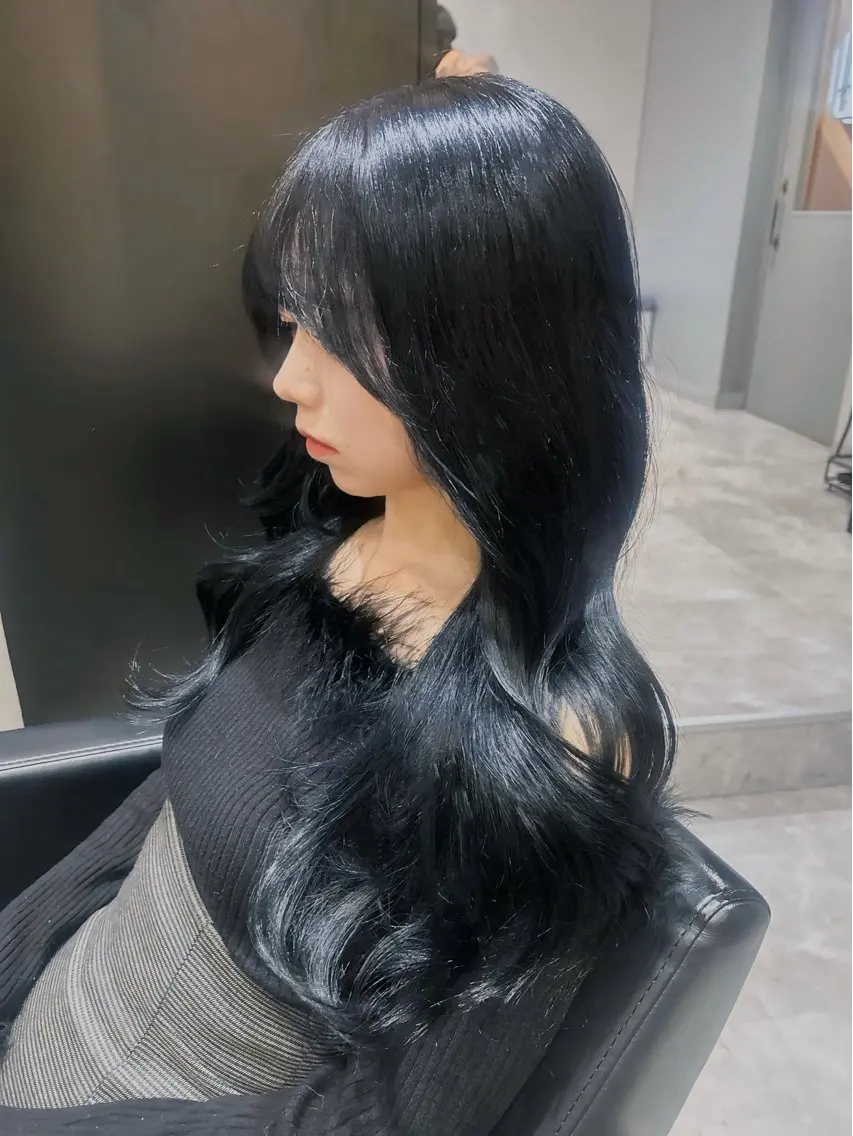 ロング カラー 艶髪×透明感カラー 海夏のヘアスタイル