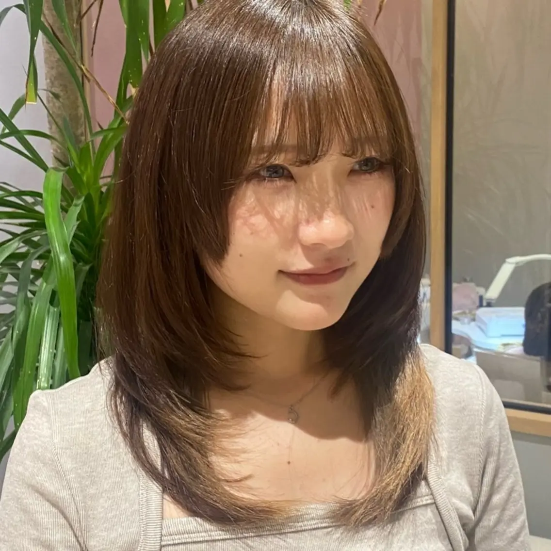 セミロング yukari🌷名駅 *大人かわいい艶髪のヘアスタイル