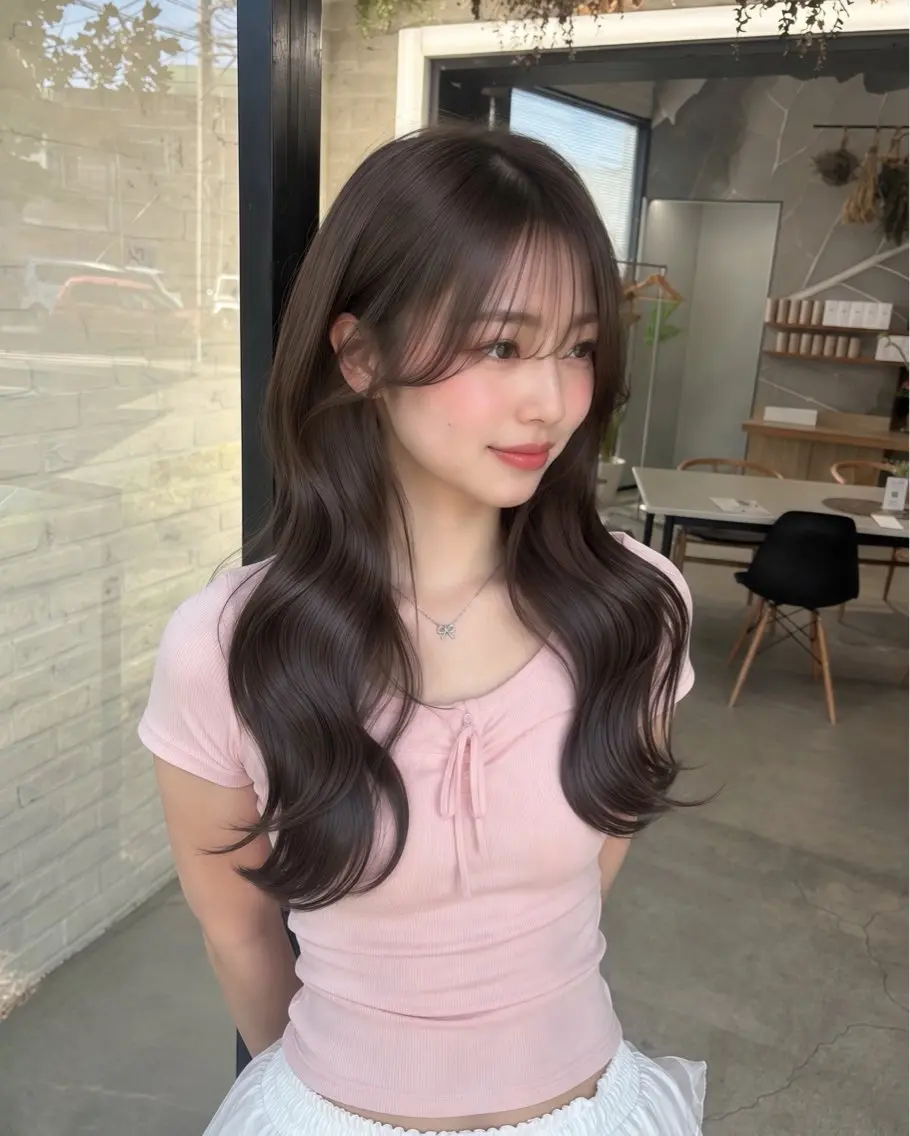 ミディアム カラー 透明感カラー 顔周りカット レイヤーカット 小顔カット カット ヘアカラー 韓国レイヤー/モテ髪 アベマ/マエダジュンのヘアスタイル