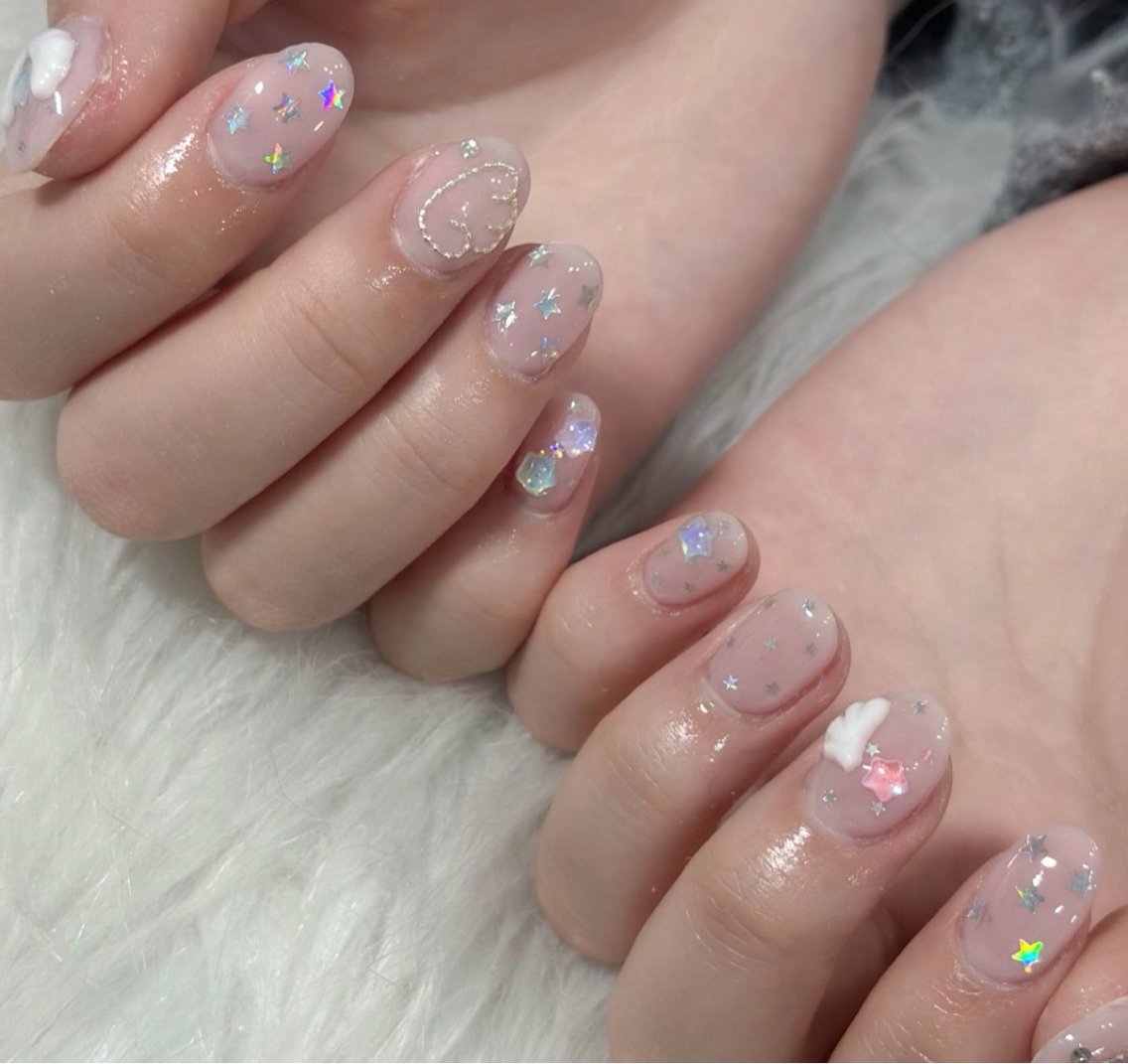 ネイル ハンドネイル フットネイル LAVISH sakiのネイルデザイン