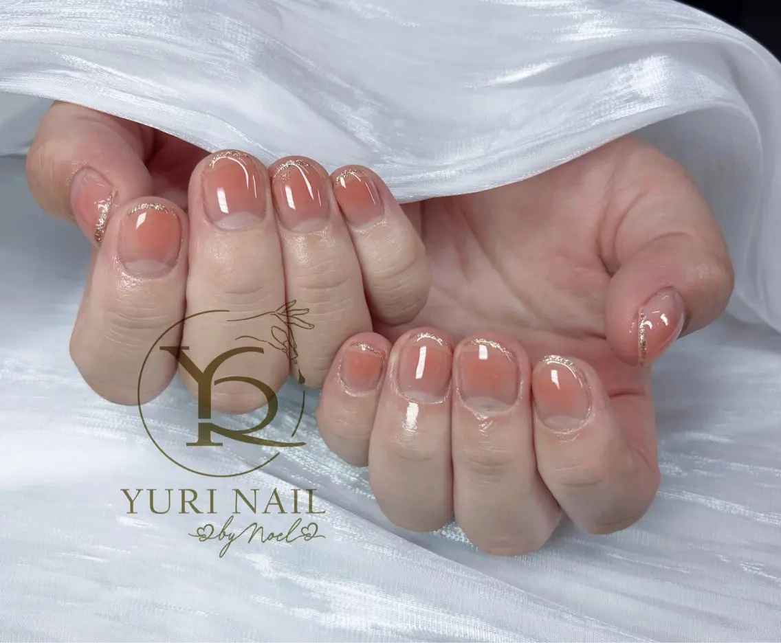 ネイル ハンドネイル フットネイル ハンドケア YURI Nail NARITAのネイルデザイン