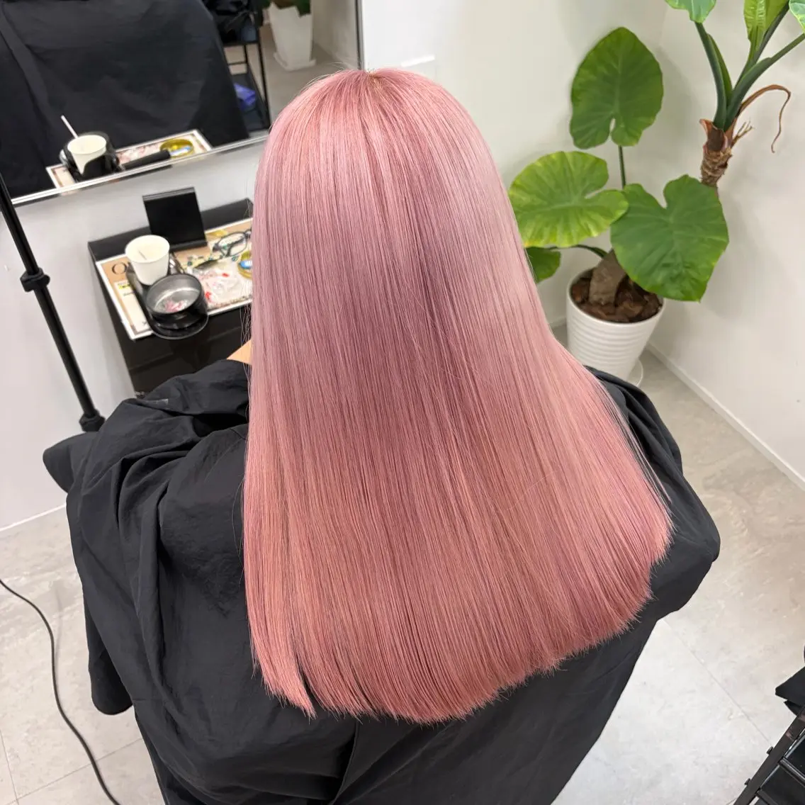 カラー ヘアカラー ミルクティーベージュ ブリーチ🎨soraのヘアスタイル