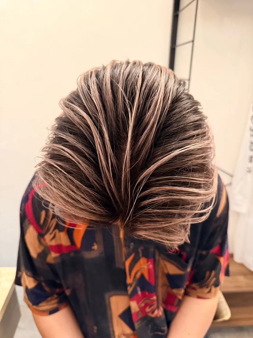 ショート カラー ヘアカラー C'LD Hair トモヤのヘアスタイル