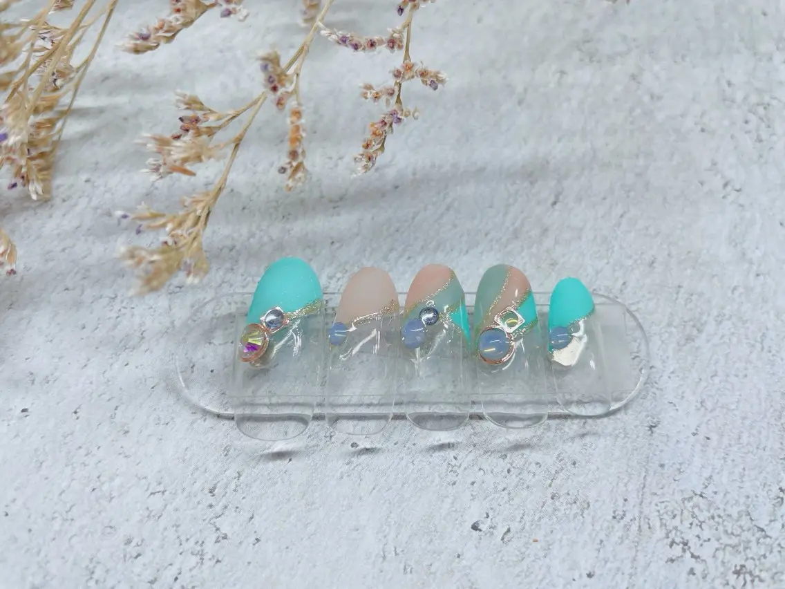 ネイル ハンドネイル f2 nailのネイルデザイン