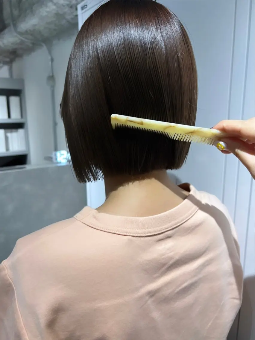 ショート カラー ブリーチ ケアブリーチ 透明感カラー デザインカラー ダブルカラー ハイトーン/ボブ 🎀sonokaのヘアスタイル
