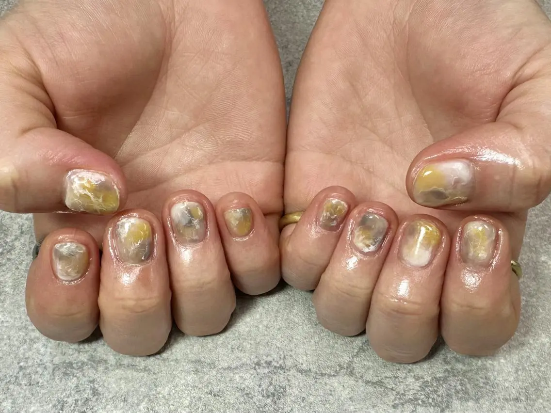 ネイル フットネイル フレンチネイル ジェルネイル ガラスフレンチ グラデーション ハンドネイル ハンドケア FASTNAIL PLUS 新宿店のネイルデザイン