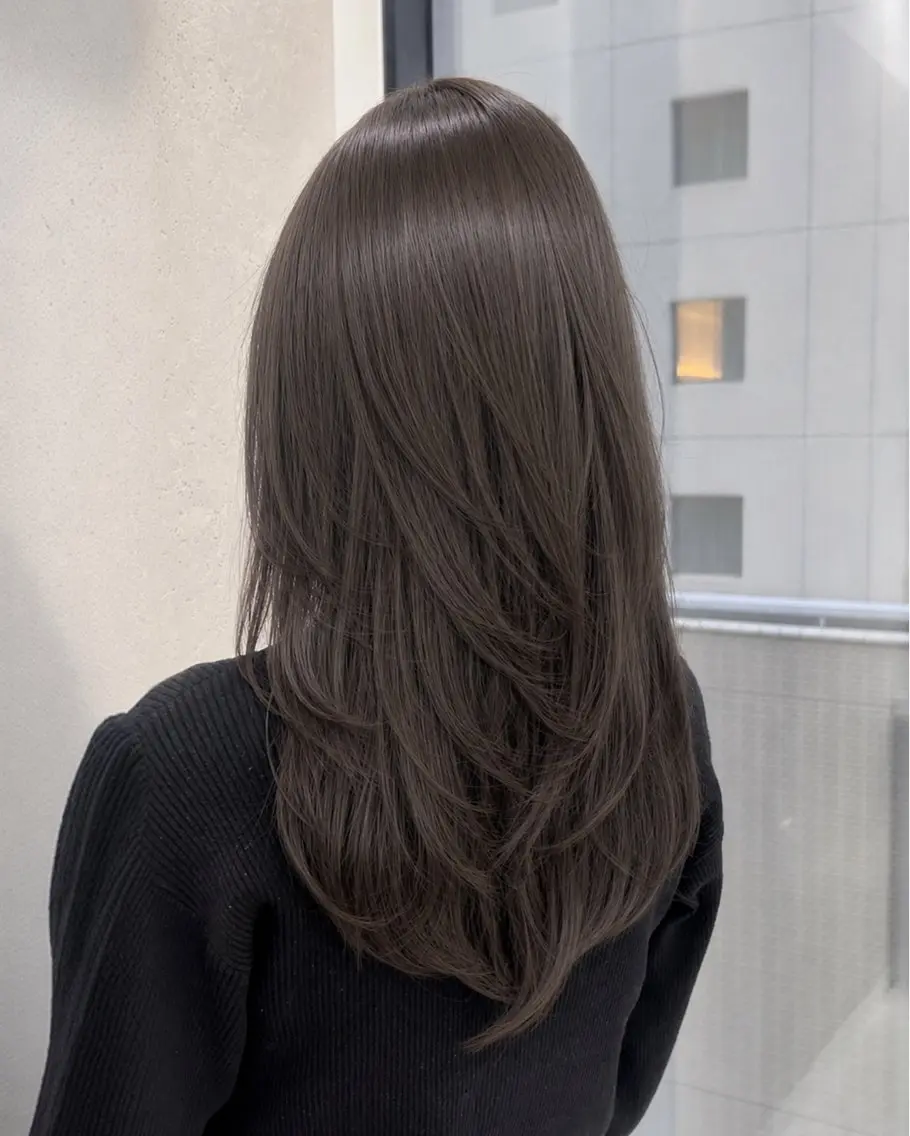 セミロング ヘアカラー 🤍ワンホンヘア 🤍Rikuto🤍のヘアスタイル