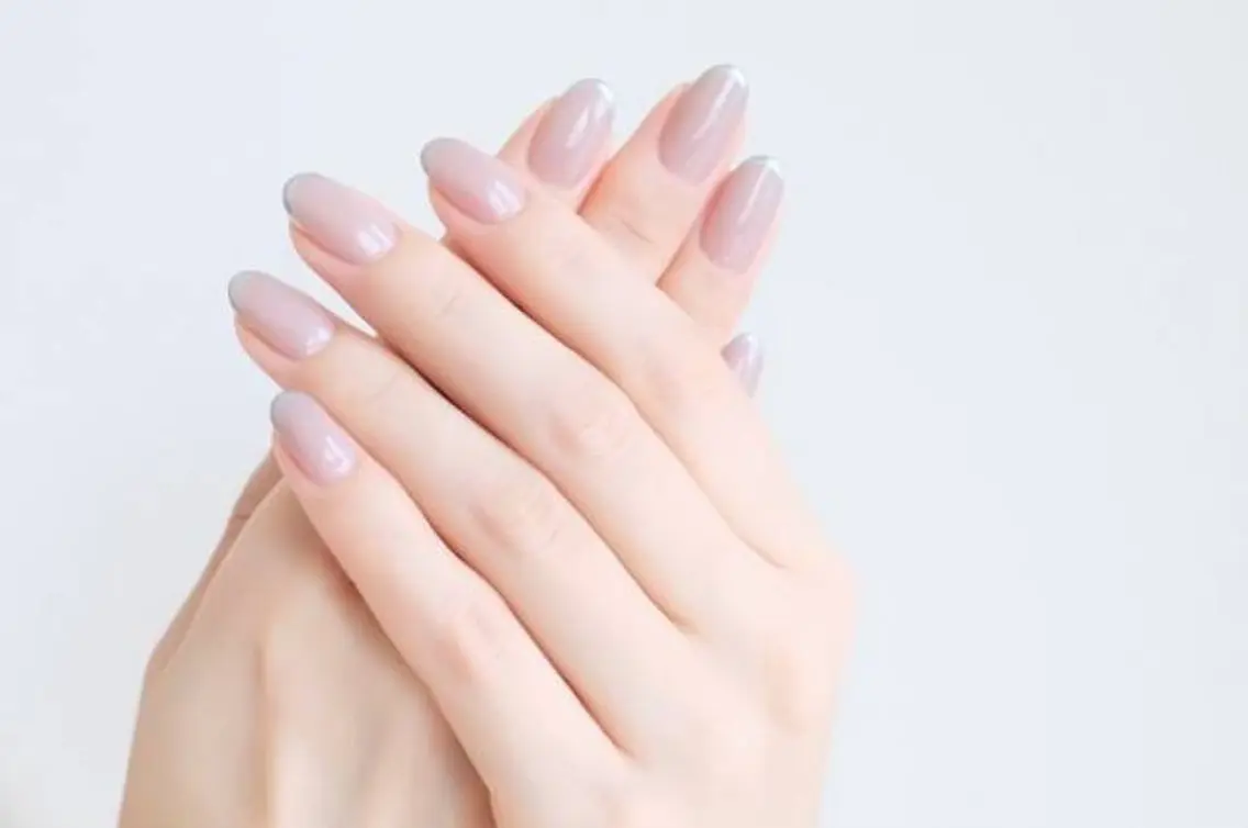 ハンドネイル💅オフ施術なし今すぐ予約参照！ラメグラ/ワンカラーから選択💖の写真
