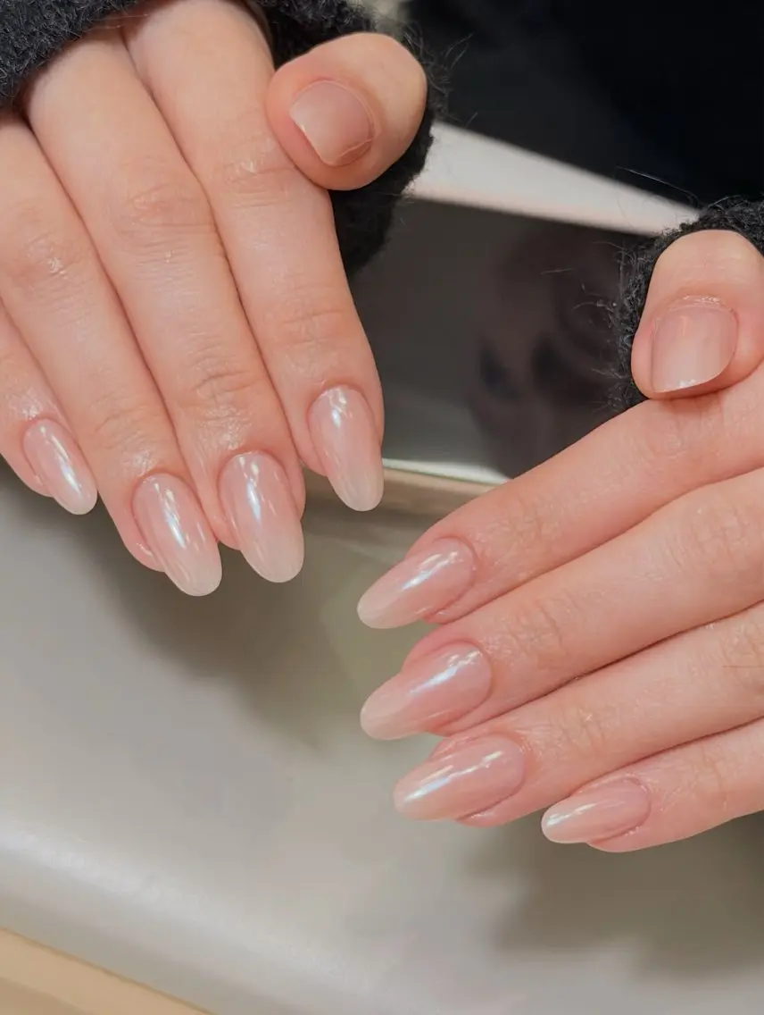 ネイル チークネイル ドット フレンチネイル グラデーション 韓国ネイル ハンドネイル Minette nailrinrinのネイルデザイン