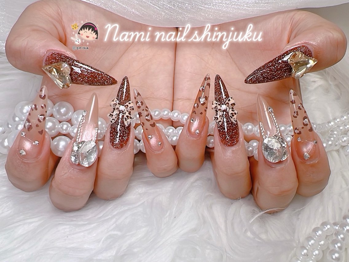 ネイル 長さ出し ガーリー 韓国ネイル ロングネイル 持ち込み ハンドネイル Nami nail salonのネイルデザイン