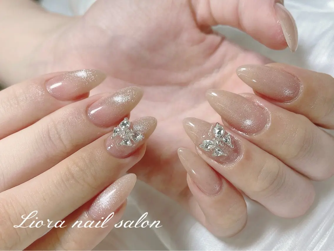 ネイル チークネイル フットネイル フレンチネイル ジェルネイル ガーリー ハンドネイル Liora nailのネイルデザイン