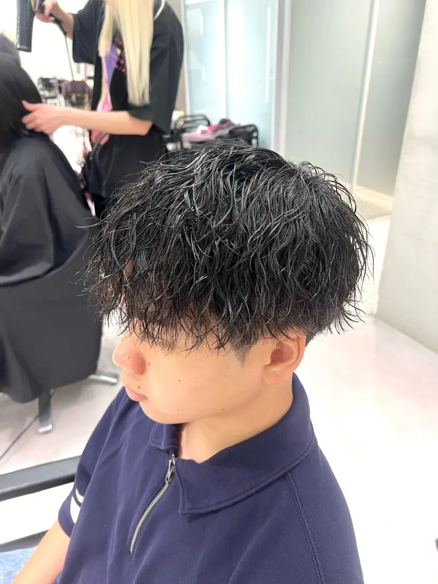 【⚡️ミニモ限定⚡️】メンズカット➕デザインパーマ➕うる艶トリートメントの写真