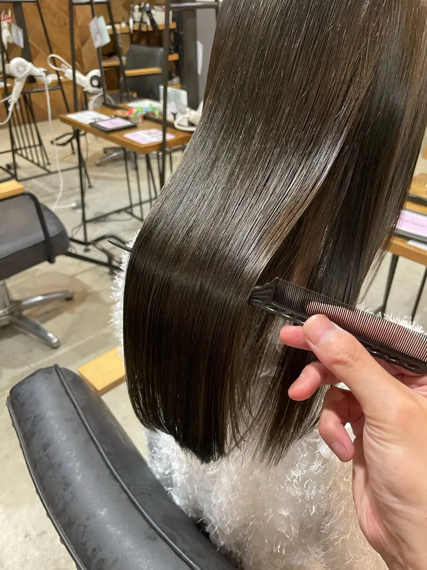ロング 藤戸 美のヘアスタイル