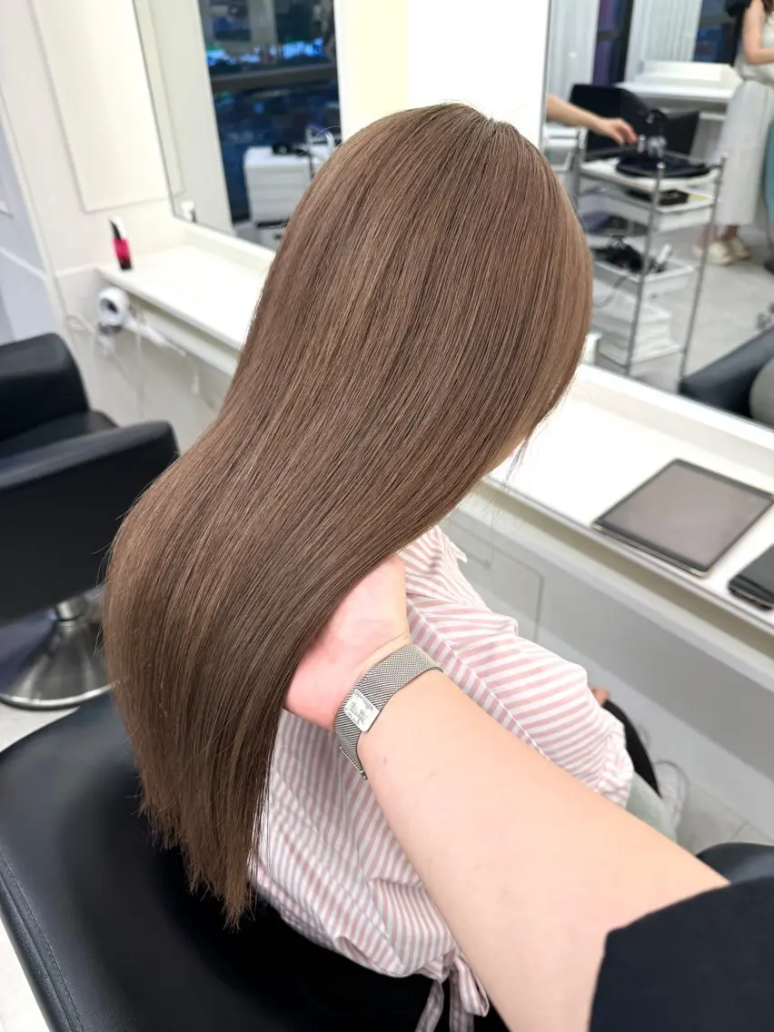 ロング カラー ヘアカラー NANO/ ブリーチ×レイヤーのヘアスタイル
