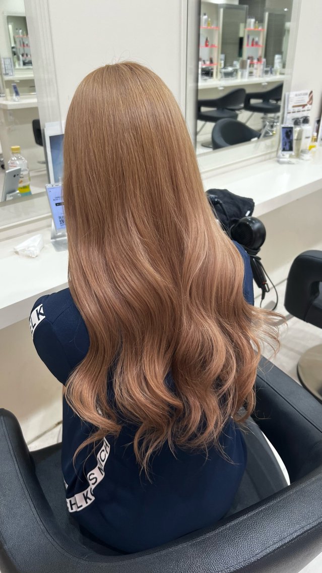 ロング カラー ヘアアレンジ ヘアカラー 韓国レイヤー&ピンク 艶髪🩶maikoのヘアスタイル