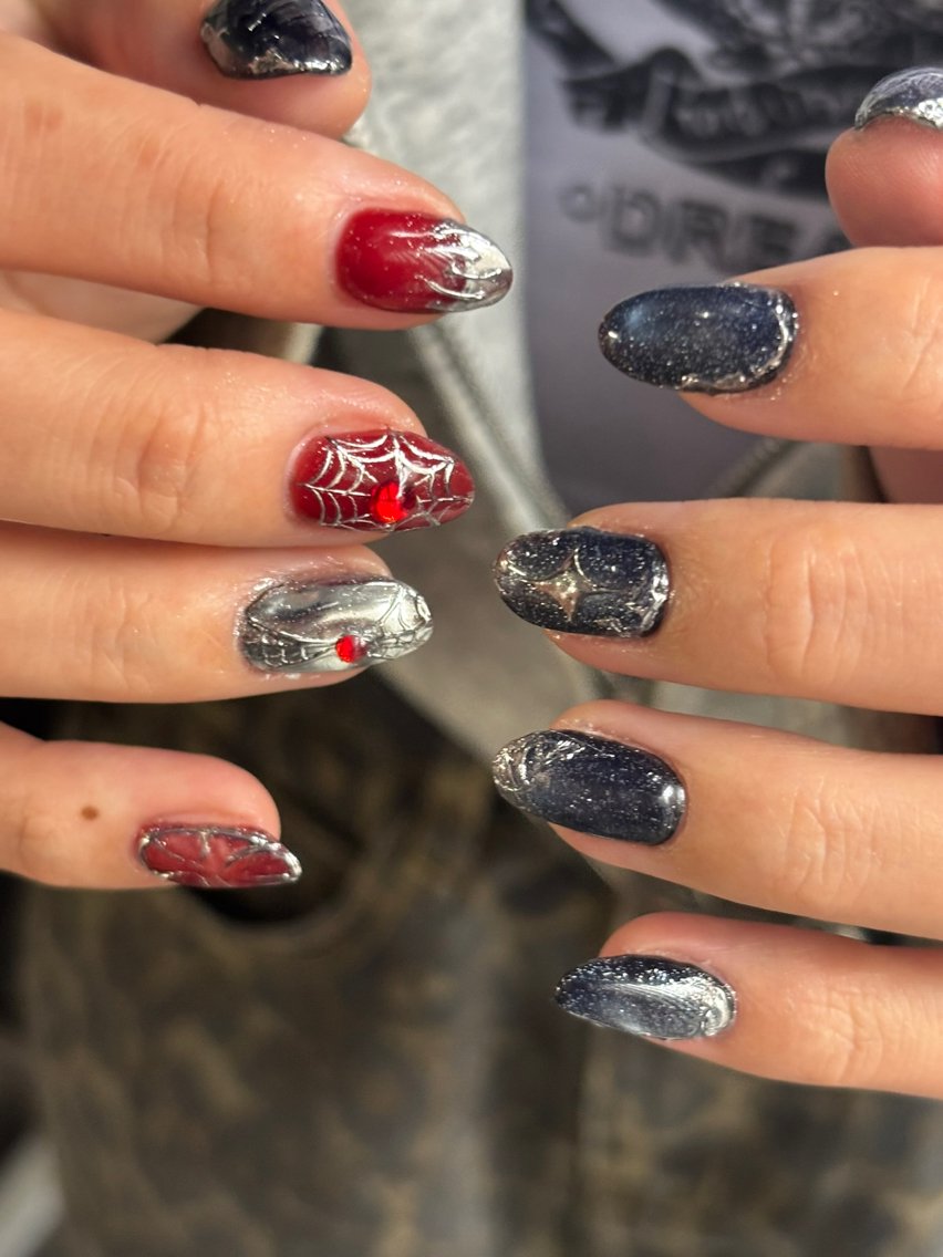 ネイル ハンドネイル 🪐富島彩夏 /海外nail🪐のネイルデザイン