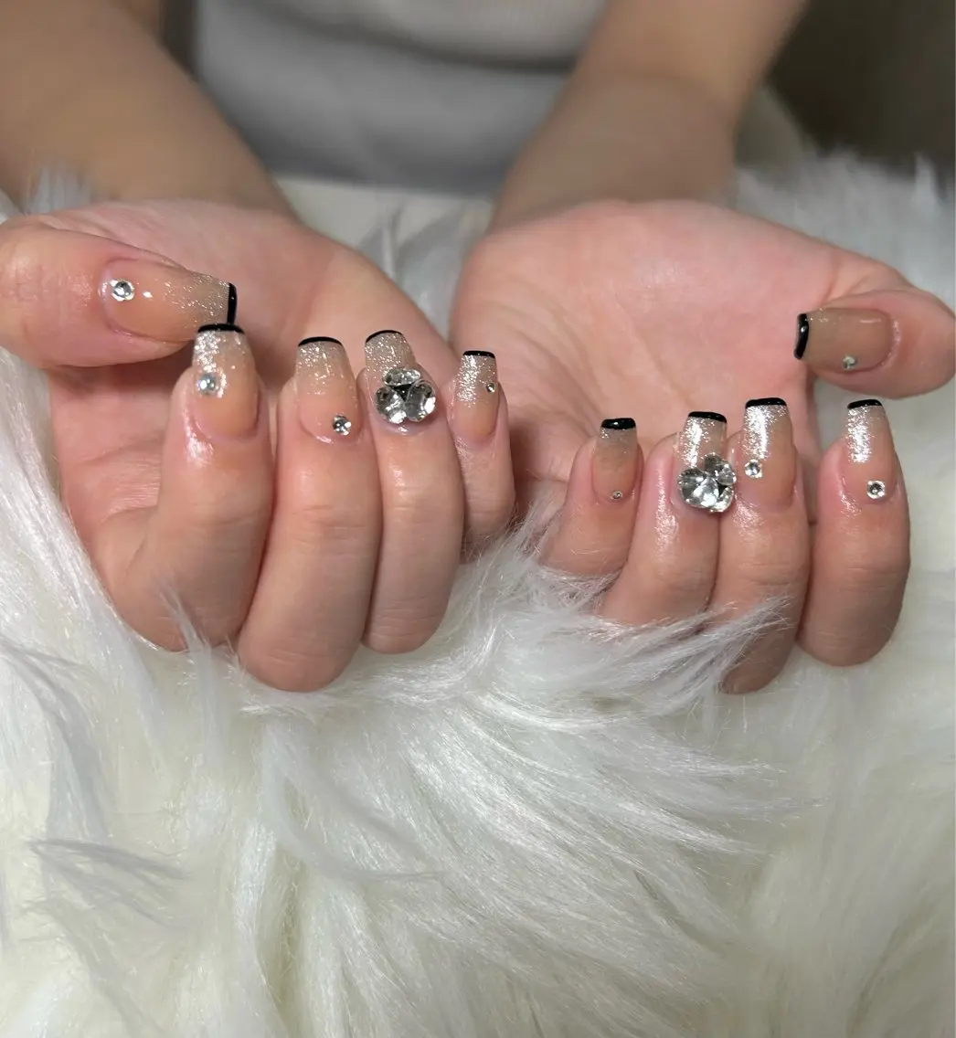 ネイル ジェルネイル onnail mikoのネイルデザイン