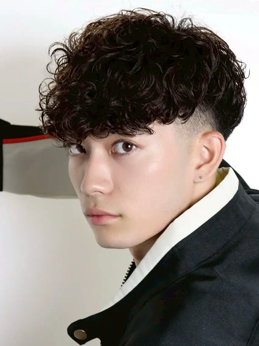 パーマ メンズ カット パーマ LUCEY TSUBASAのヘアスタイル