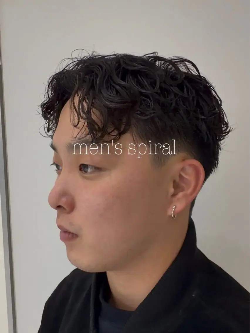 メンズ 🎸メンズ朝ラク! パーマ特化ren🎸のヘアスタイル