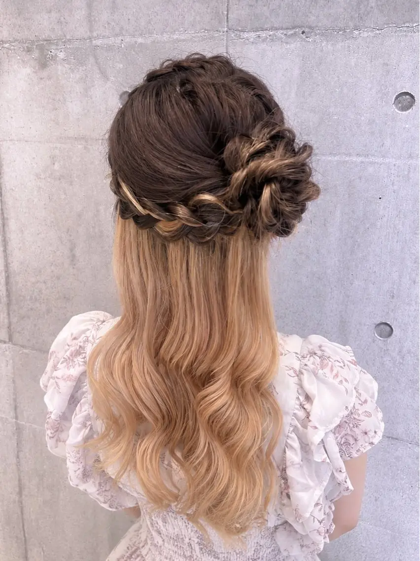 ロング ヘアセット EARTH平塚 🎀白石 りおん🤍のヘアスタイル