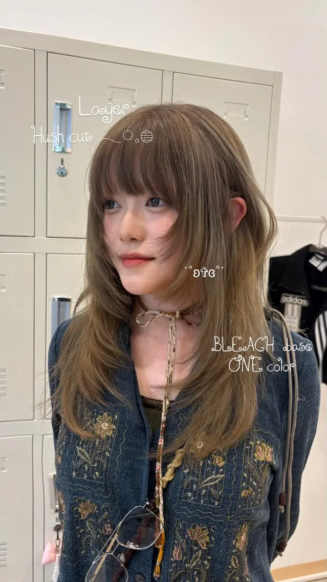 ロング カラー 🎀ブリーチ 🌈デザイン♡BoNのヘアスタイル