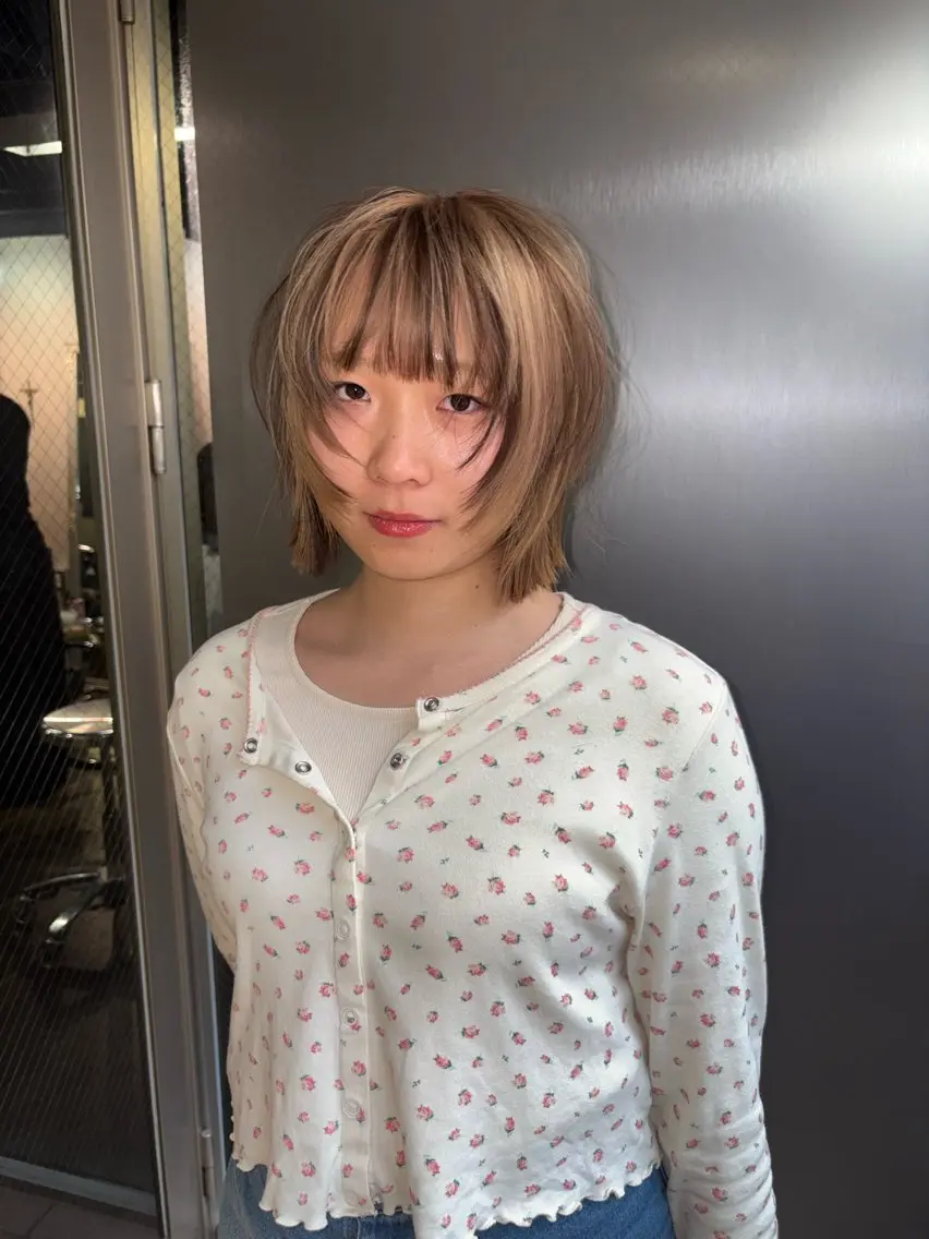 ショート カラー カット ヘアカラー 心斎橋/デザインカラ ー/海外風/ナツミのヘアスタイル