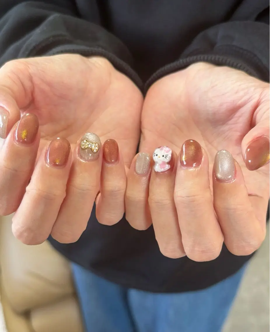 ネイル ブラウン ジェルネイル キラキラネイル マグネットネイル ニュアンスネイル ハンドネイル tamu nail 　金町のネイルデザイン
