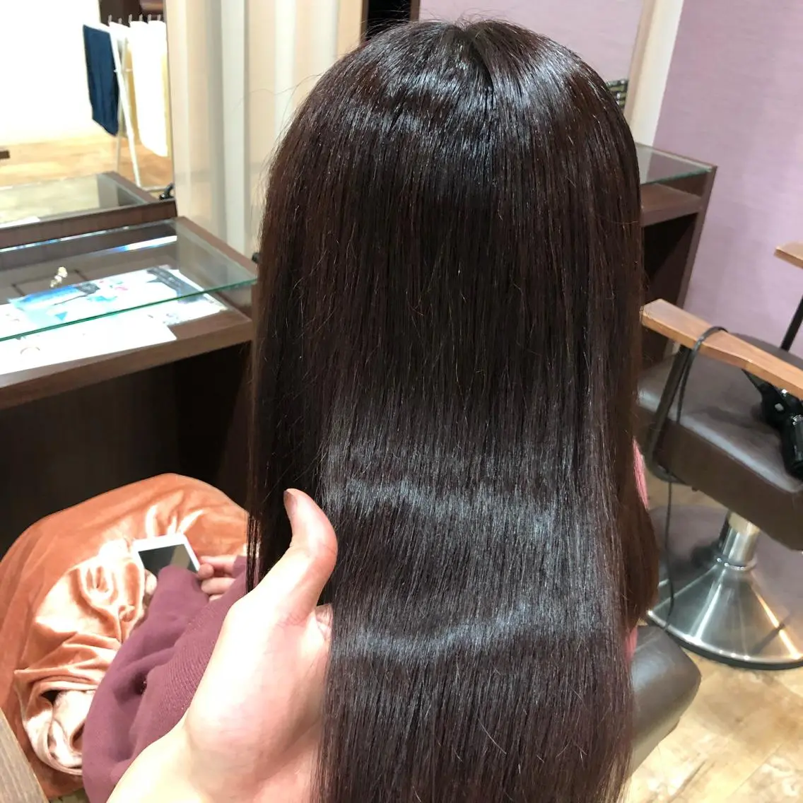 セミロング 反橋 聖のヘアスタイル