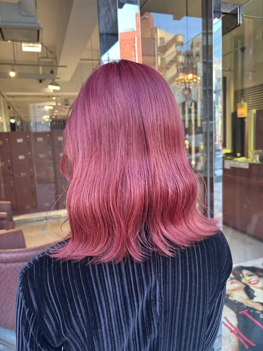 ミディアム カラー ブリーチ ピンクカラー ローズカラー ヘアカラー トリートメント 🍒ブリーチカラー 🍊暖水 まりあのヘアスタイル