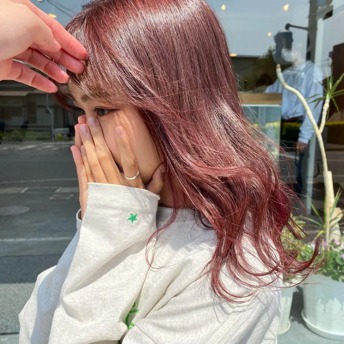 ミディアム ピンクブラウン geep Ryoyaのヘアスタイル