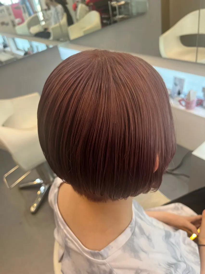 ショート パープルカラー たぢ みずほのヘアスタイル