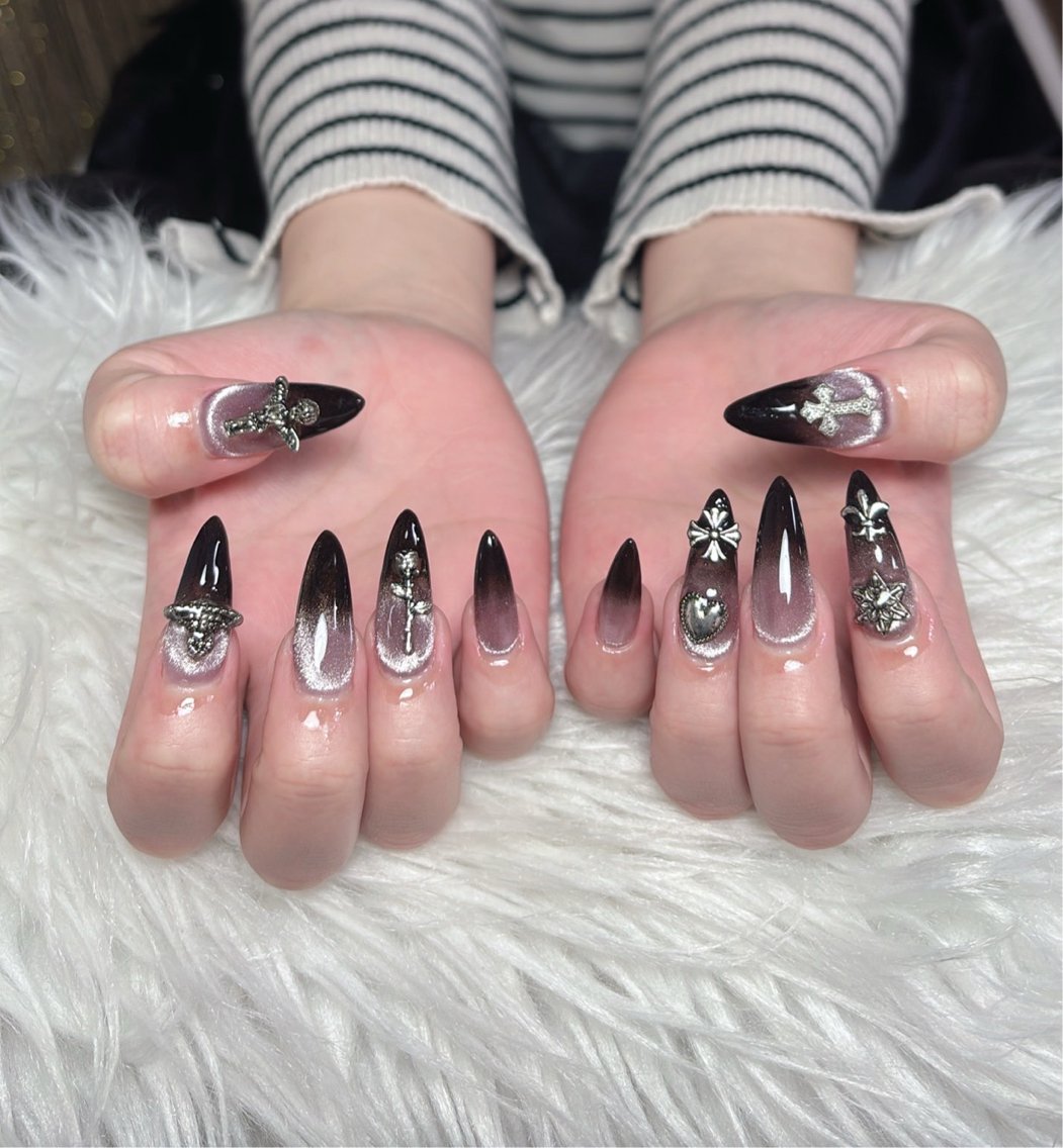 ネイル ハンドネイル Rosy Nail Galleryのネイルデザイン