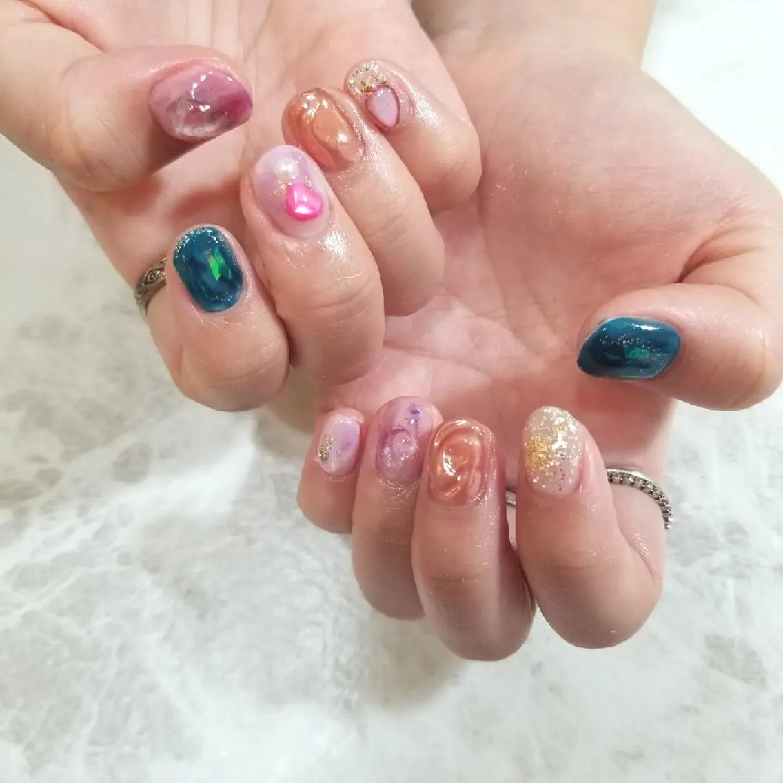 ネイル ニュアンスネイル ハンドネイル nijiiro🌈 サトウのネイルデザイン